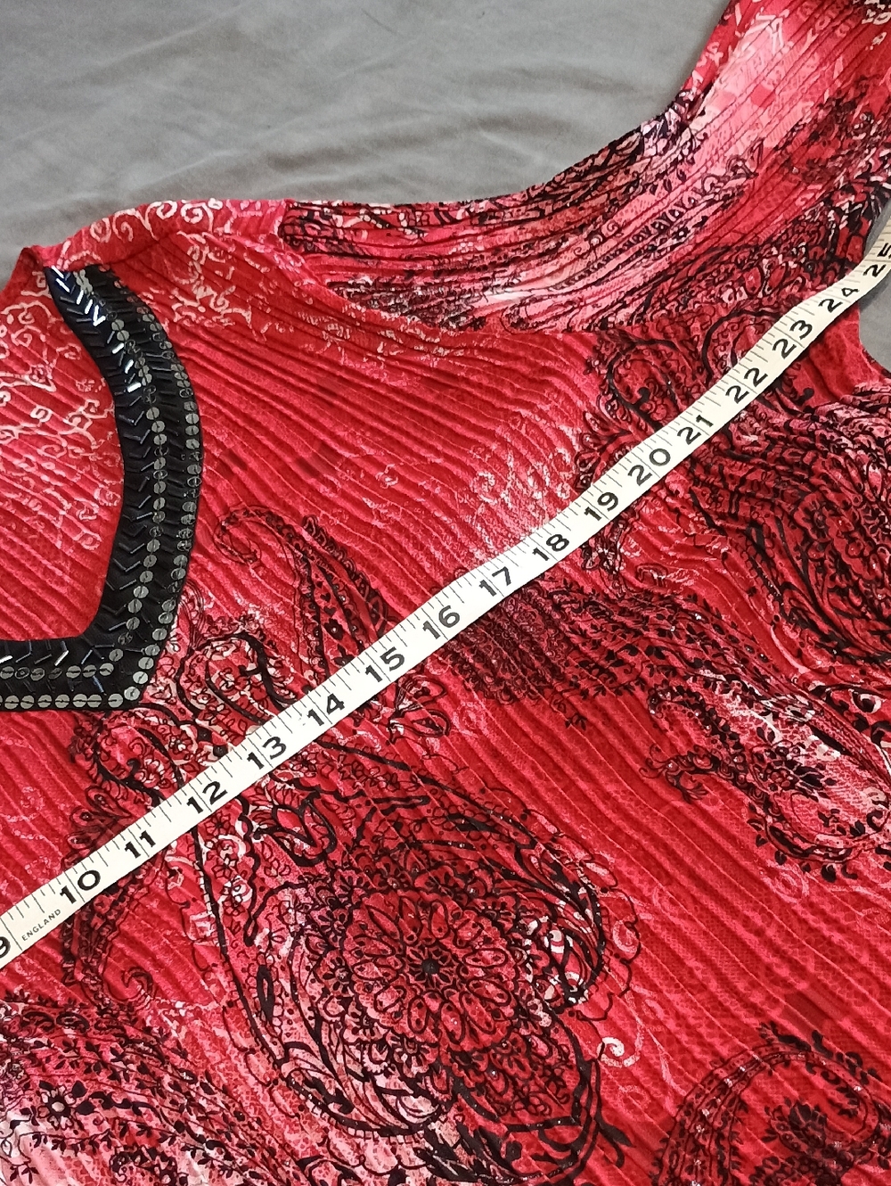 dressbarn Red V-Neck Embellished Paisley Blouse - Picture 9 of 9